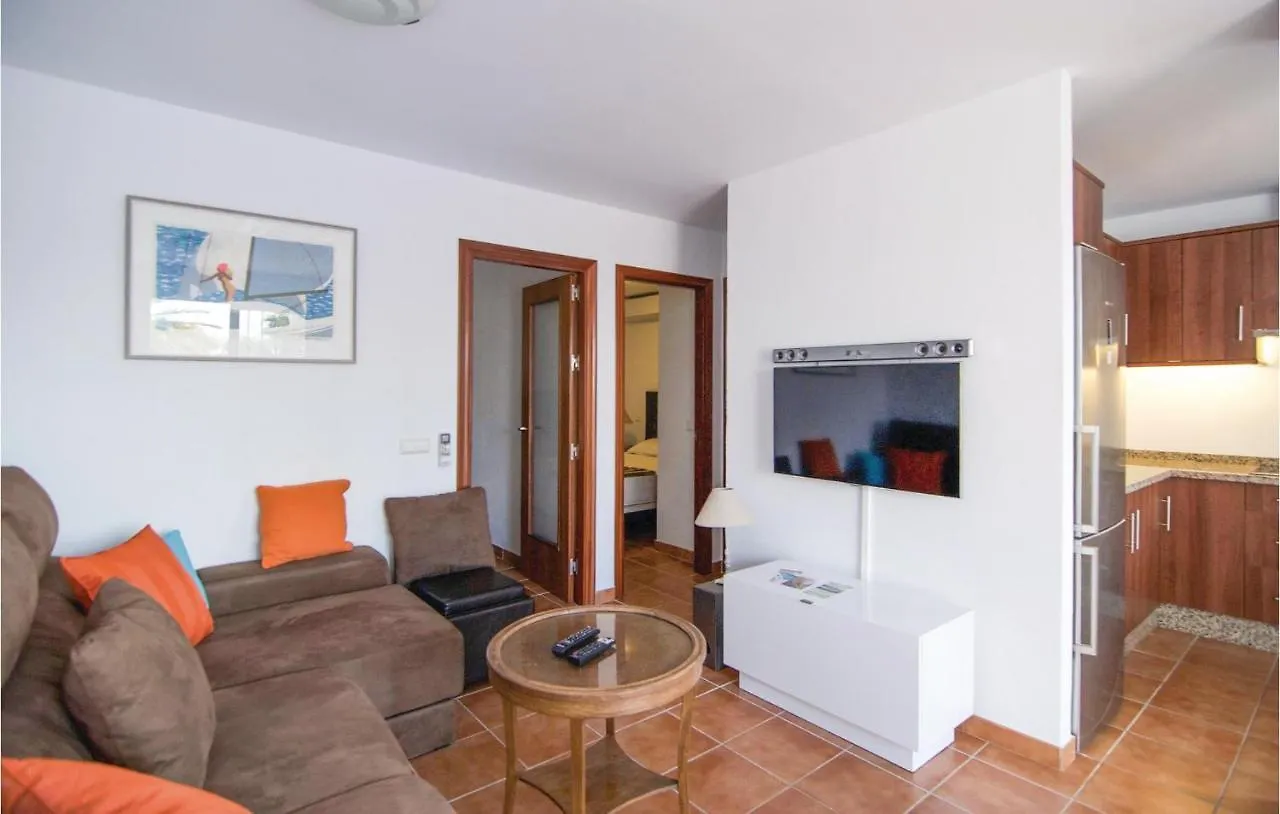 Nice Apartment In Fuengirola, Malaga With Kitchen