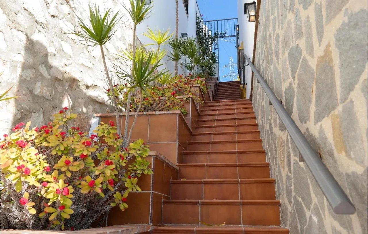 Nice Apartment In Fuengirola, Malaga With Kitchen Fuengirola