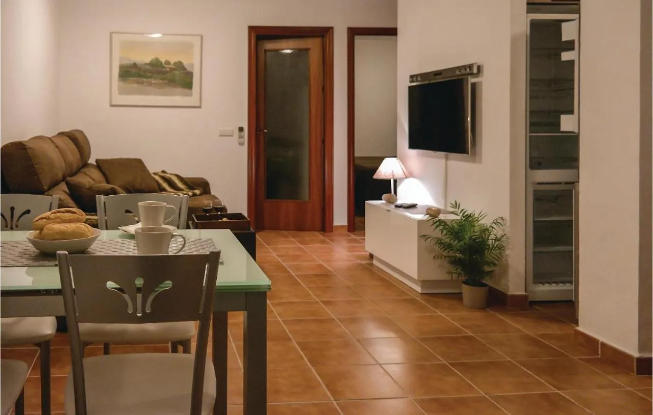 Nice Apartment In Fuengirola, Malaga With Kitchen