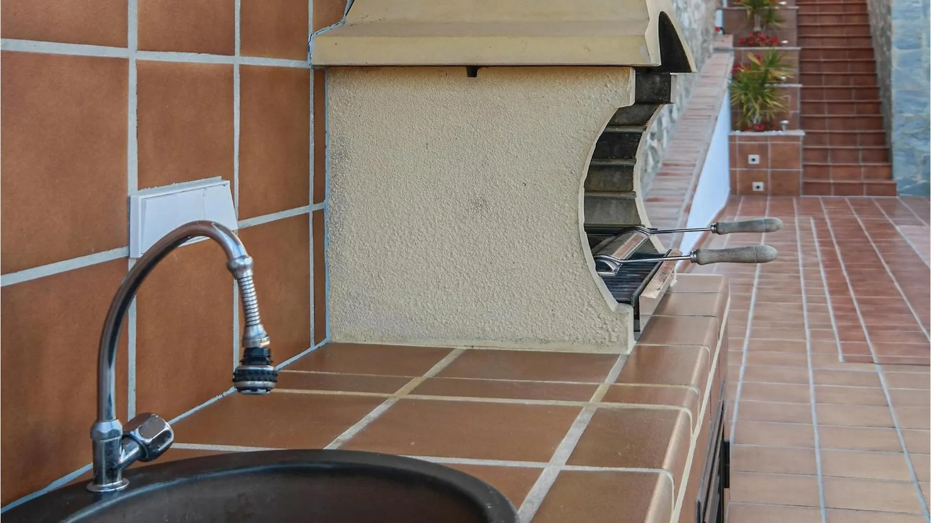 Nice Apartment In Fuengirola, Malaga With Kitchen Spain